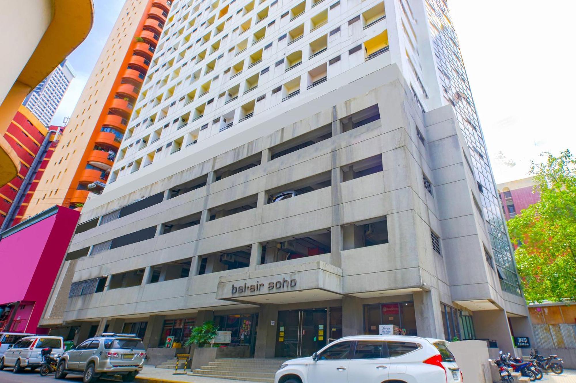 OYO 769 Poblacion Suites Polaris Makati City Exterior foto