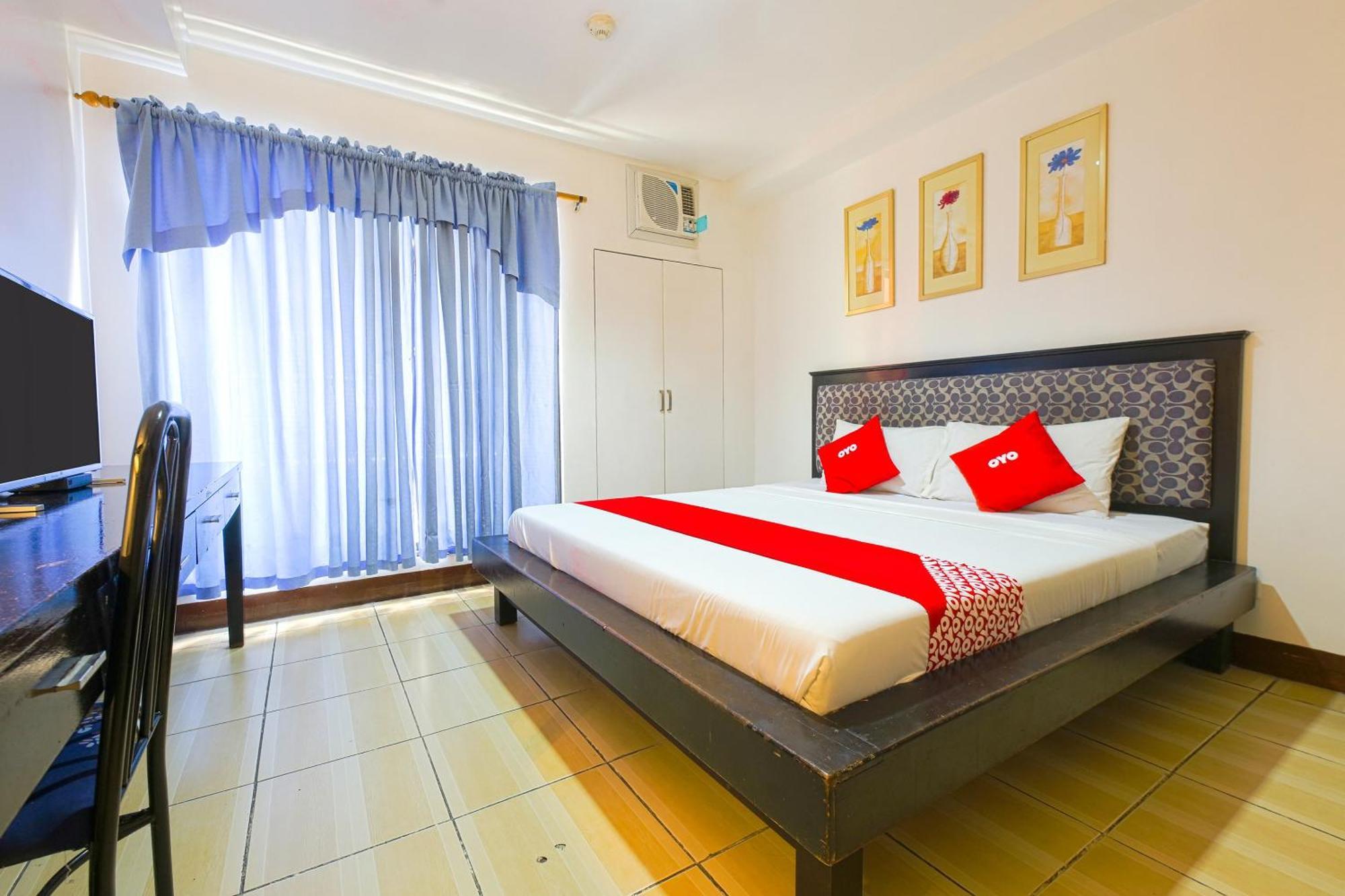 OYO 769 Poblacion Suites Polaris Makati City Exterior foto